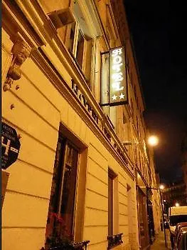 Otel De Cabourg 2*