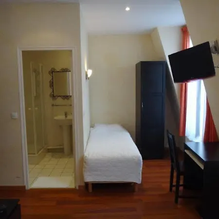 Otel De Cabourg